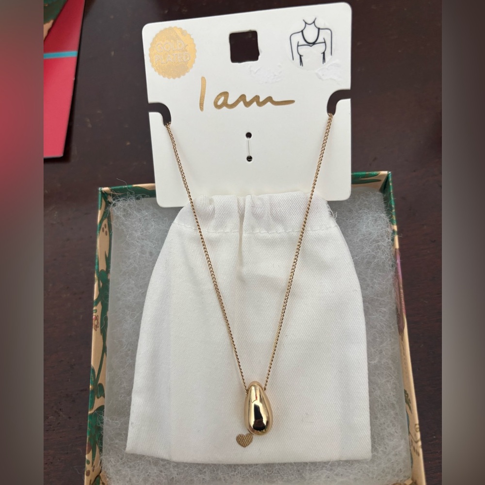 Gold Pendant Necklace by I am